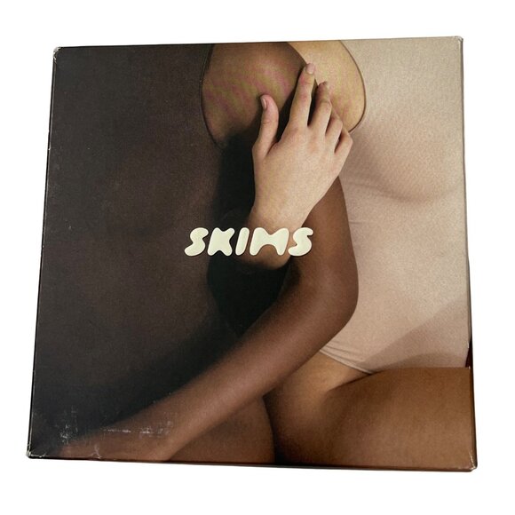 SKIMS Essential Crew Neck Sleeveless Bodysuit Amethyst Womens 4X/5X - Picture 7 of 12